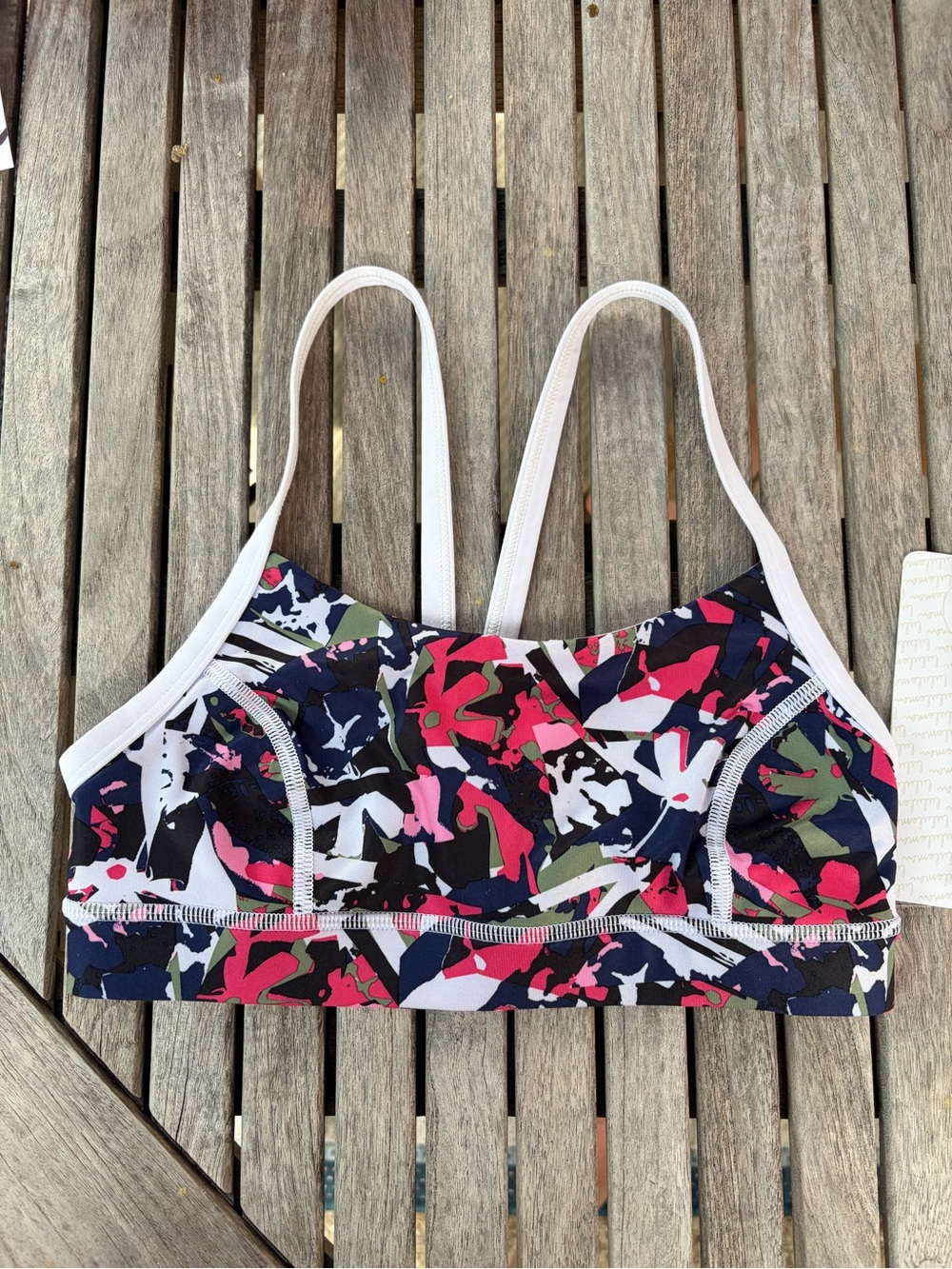 NWT Lululemon Rise and Run Bra Mini Pop Boom Juice Size 4